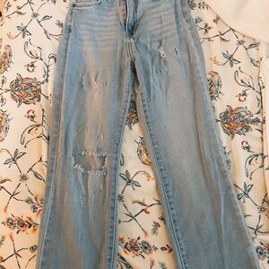 Just Black High-Rise Straight Jean